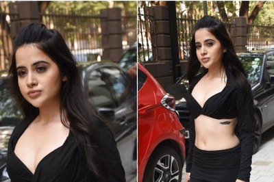 Urfi Javed Looks Hottest In Black Outfit, Netizens Say 'Aaj Toh Theek Kapde Pehne Hai'