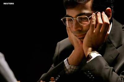 Viswanathan Anand in quarters of London Classics