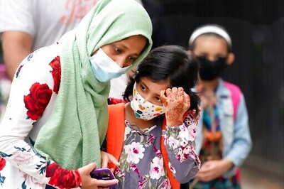 In NYC And LA, Returning Pupils Face Battery Of Virus Tests