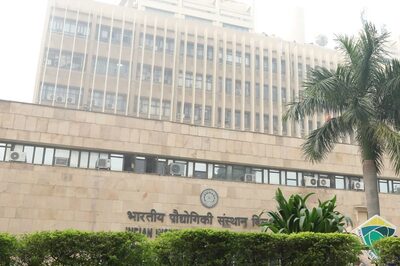 Yoga, Ayurveda Could be Effective in Treating High-Risk Covid-19 Cases, Claims IIT-Delhi Research