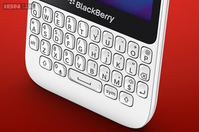 BlackBerry cuts prices of QWERTY handsets; Q5 smartphone now available for Rs 13,990