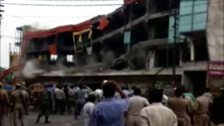 Four People Dead in Building Demolition in Meerut