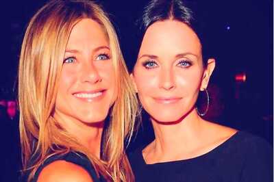 Courteney Cox Taking Wedding Tips From Jennifer Aniston?