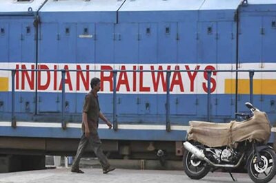 Railways Aims to Achieve 20% Share in Transportation of Automobiles by 2020-21