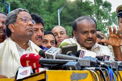 Karnataka Abuzz With Coup Rumours as JDS, Congress, BJP Scramble to Keep Flock Together