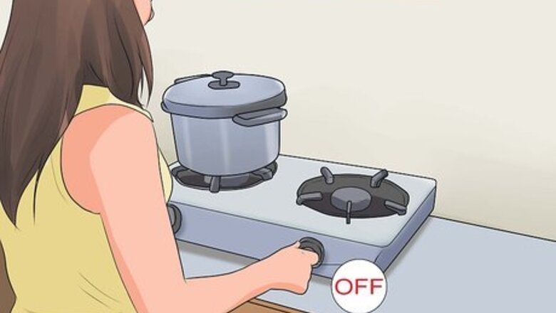 How to Treat an Oil Burn