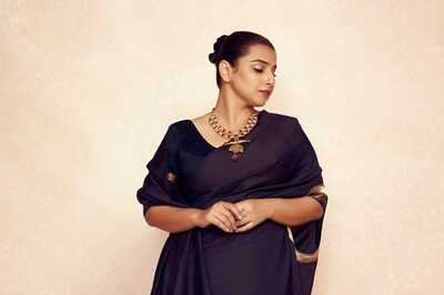 Vidya Balan’s Gorgeous Silk Saree With Sleeves Is a Never-before-Seen One