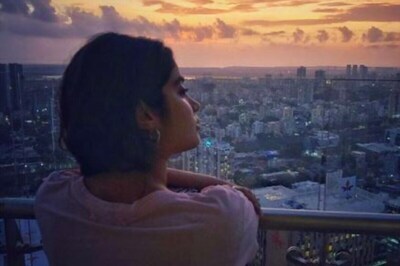 Janhvi Kapoor Shares Stunning View from Her Mumbai House