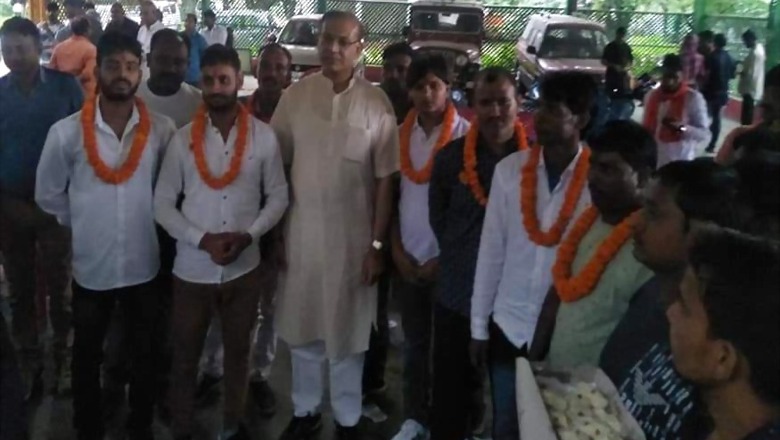 'Stop Garlanding Lynching Convicts': Opposition Trains Guns on Jayant Sinha in Lok Sabha