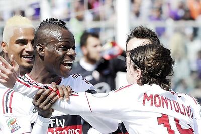 AC Milan draw 2-2 against 10-man Fiorentina in Serie A