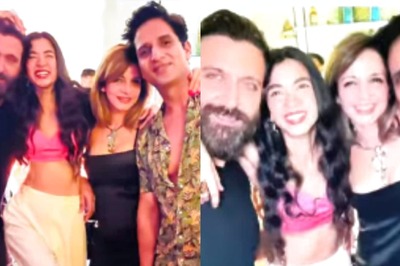 Hrithik Roshan Holds Saba Azad Close As He Poses With Ex-Wife Sussanne Khan, Arslan Goni; See Pics