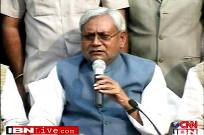 Nitish cancels Munger visit after serial blasts in Patna