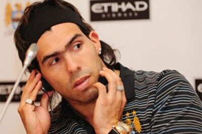 Hughes asks Maradona not to call up Tevez