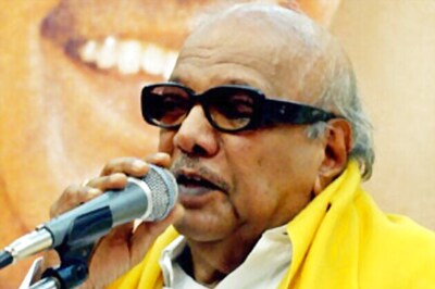 Karunanidhi takes swipe at Tamil Nadu CM over seating arrangements in Assembly