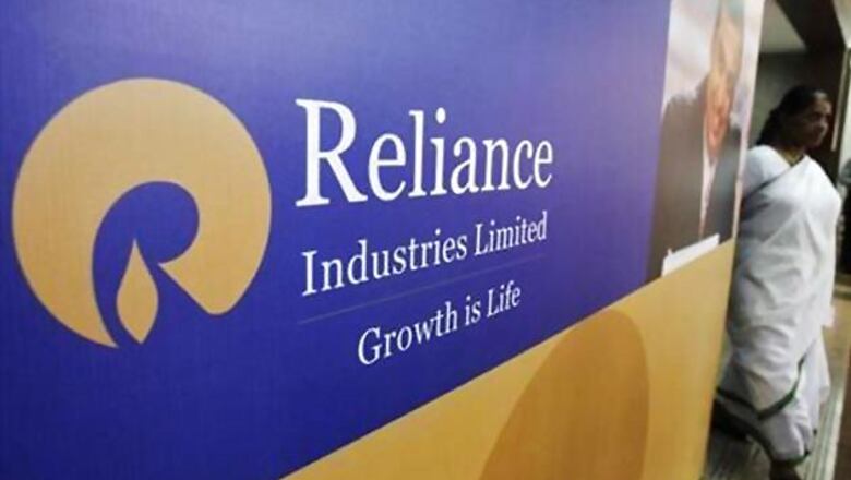 India allows 4G airwave holders to offer voice