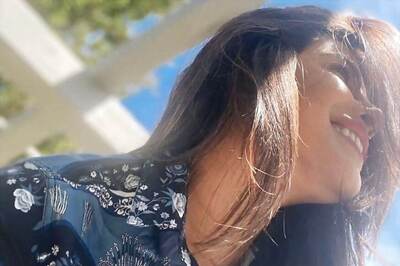 Priyanka Chopra's Sun Kissed Selfies Get Sweet Comment from Nick Jonas