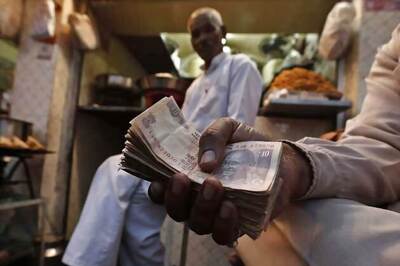 Rupee weakens for second straight day