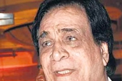 When Actor Kader Khan Was Reportedly Forced To Beg Outside Mosques By His Stepfather