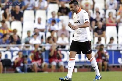 Valencia confirm Adil Rami loan to AC Milan