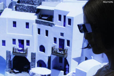 Sex, sports to soothe French 3D TV teething pains