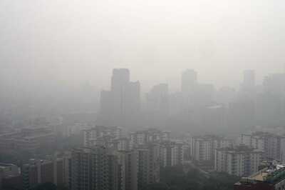 Delhi Wakes up to 'Severe' Air Quality, AQI Over 400; Mumbai's Remains in 'Moderate' Category