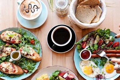 Chasing Summer Flavors: 9 Unmissable Lunch Venues in Mumbai