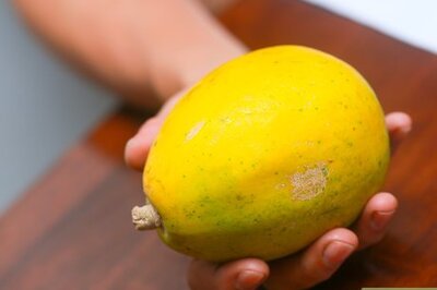 How to Buy a Ripe Papaya