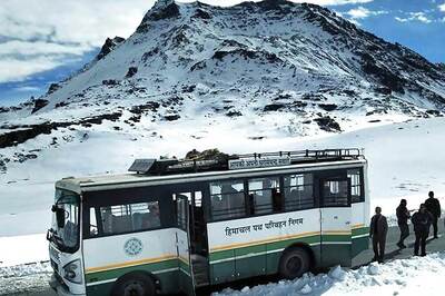 104 Roads Blocked in Himachal After Widespread Rain, Snowfall; MeT Sounds Yellow Alert