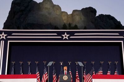 'They Want to Cancel Our Heroes': Trump Pushes Racial Divide While Flouting Covid-19 Rules at Rushmore