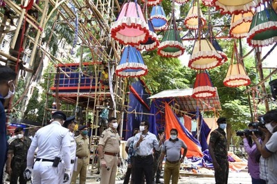 Police, Durga Puja Committees, Public Must Join Forces to Prevent Covid-19 Spread During Festival: Kolkata Top Cop
