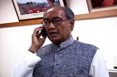 Ramdev campaigns for BJP will spoil their party's votebank in MP: Digvijaya Singh