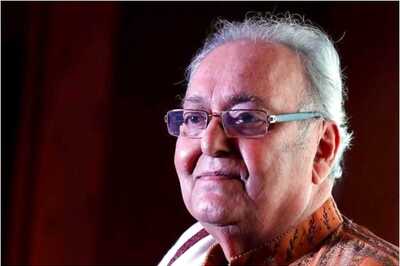 Soumitra Chatterjee’s Health Condition Worrying, Doctors Say ‘Challenges are Steep’