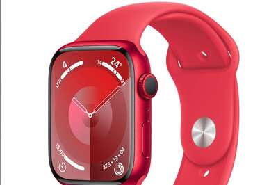 Apple Watch Series 8 Selling For An All-Time Low Price: How To Buy It For Rs 23,749