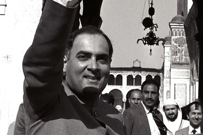 No, Rajiv Gandhi Didn’t Misuse INS Viraat for Holiday, Say Retd Admiral, 2 Vice Admirals