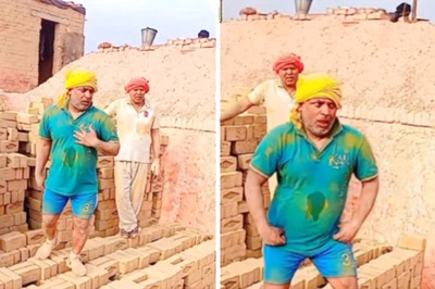 Construction Worker Dancing To Amitabh Bachchan, Govinda's Makhna Is The Best Video On Internet