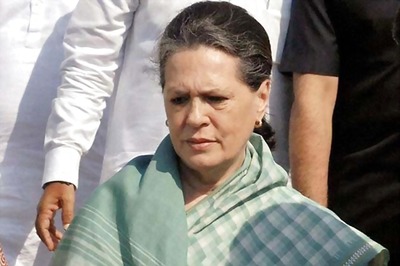 TRS betrayed Congress, says Sonia Gandhi in Telangana