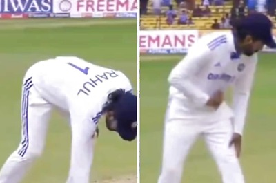 KL Rahul Makes Emotional Gesture at Bengaluru; Touches Pitch After India Suffer Eight-wicket Defeat to New Zealand