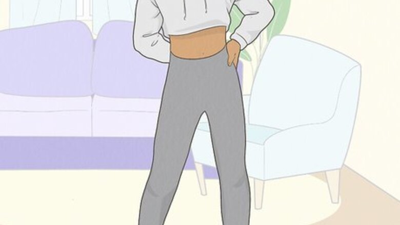 How to Dress Like Kylie Jenner