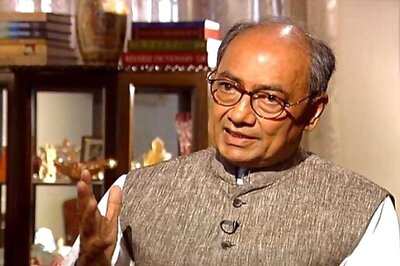 'Good sign' Modi is visiting mosque in UAE: Digvijay Singh