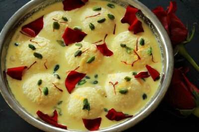 From Nolen Gurer Sandesh to Rasmalai, Delightful Sweet Treats to Relish this Winter