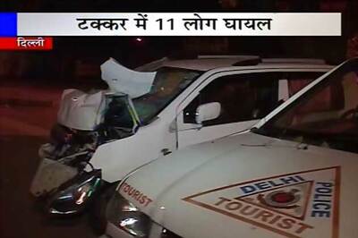 Delhi: 8 people, 3 policemen injured as car rams into PCR van