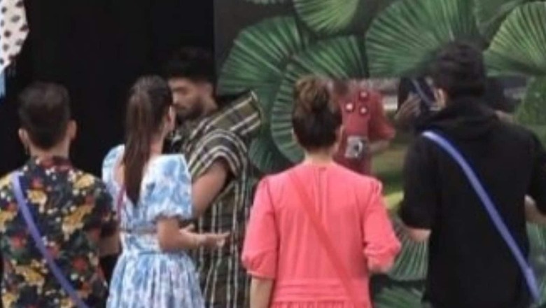 Bigg Boss OTT: Zeeshan Khan Thrown Out of House for Hitting Pratik Sehajpal