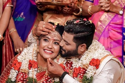 Bharathi Kannamma Fame Sruthi Shanmuga Priya Ties Knot With Boyfriend Arvind Shekar