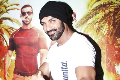 John Abraham Not Doing Cameo in 'MS Dhoni - The Untold Story'