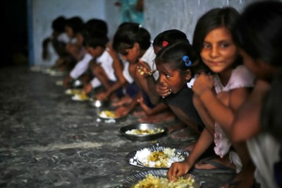 HRD Ministry Rules Out Introduction of Breakfast in Mid-day Meals Scheme