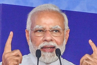 PM Underscores Importance of Investing in Tech, Innovation, while Inaugurating Bosch Smart Campus