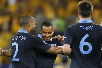 Walcott doubtful for Ukraine tie