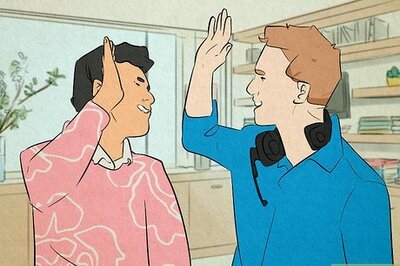 What Does “Bet” Mean? (Plus, When & How to Use It)