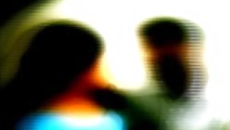 'Obscene MMS clip' forces two Goa girls to suicide