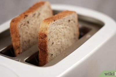 How to Make Buttered Toast